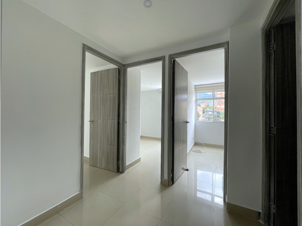 Apartamento en Venta en Laureles Medellín — foto 4