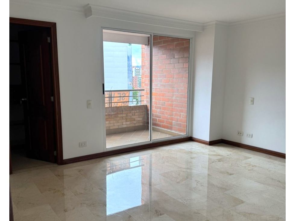 Apartamento En Venta Segundo Parque De Laureles Medellín Antioquia — foto 3