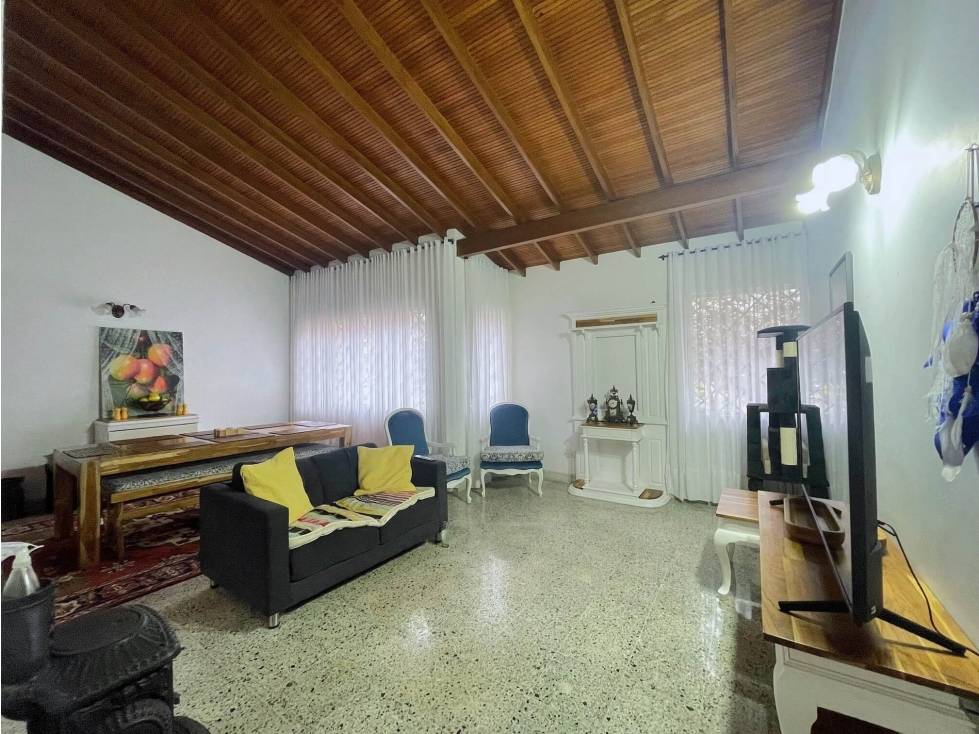 Casa Lote en Venta La Castellana Medellín — foto 2