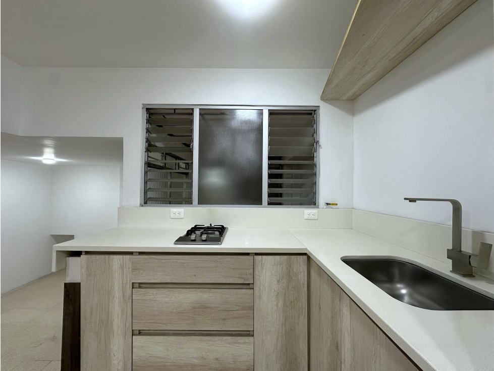 Apartaestudio En Venta Calasanz Parte Baja Medellín — foto 3