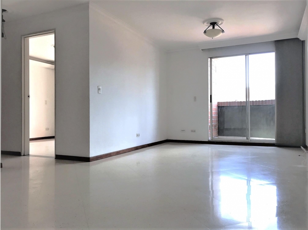 Apartamento En Arriendo 2do Parque Laureles Medellín — foto 4