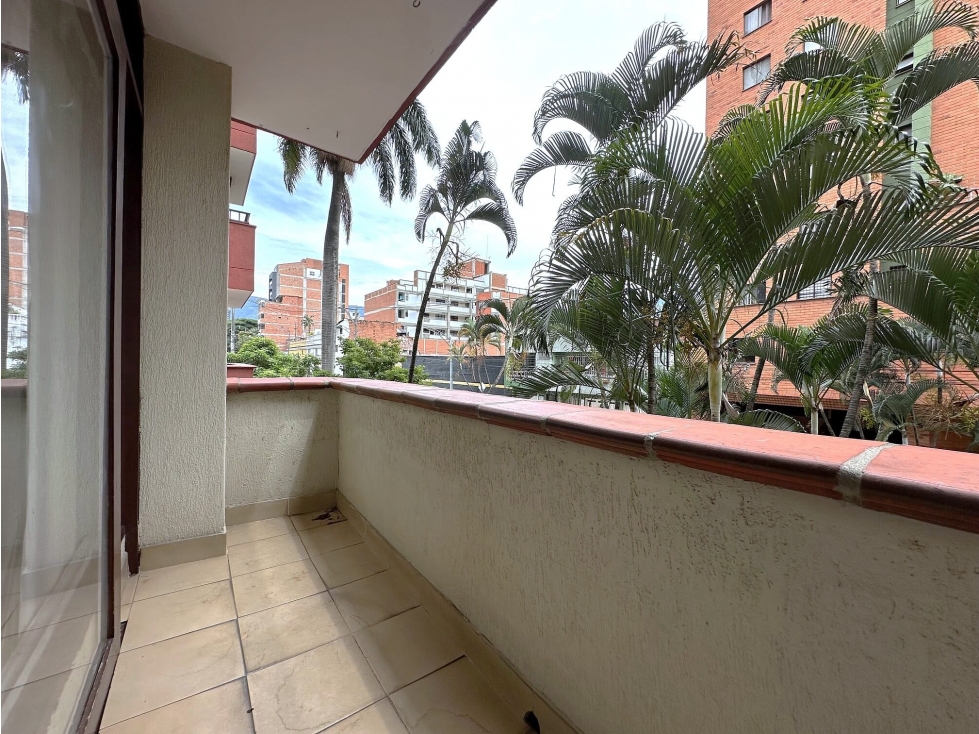 Apartamento En Venta Laureles Medellín — foto 2