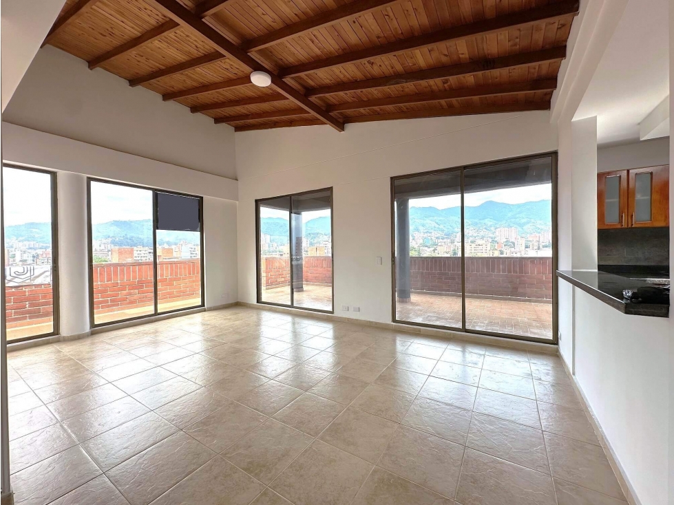 Penthouse En Arriendo Laureles Medellín