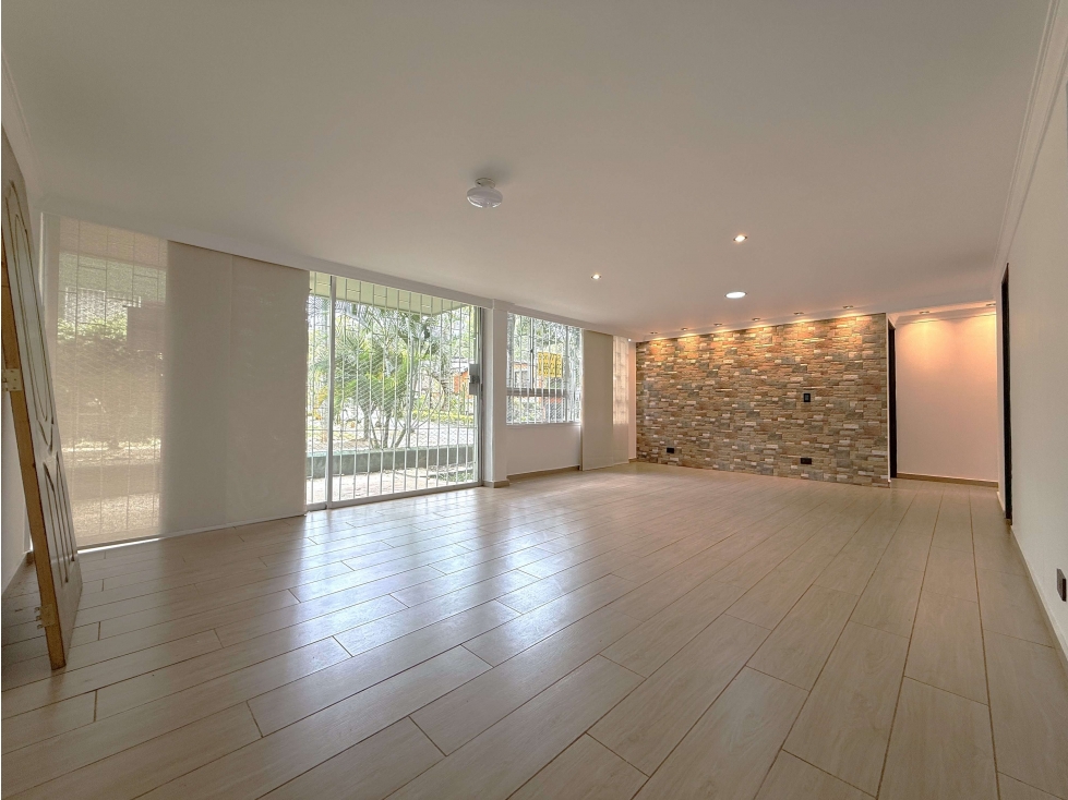 Apartamento En Venta Remodelado Santa Monica Medellín Antioquia