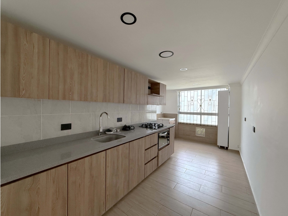 Apartamento En Venta Remodelado Santa Monica Medellín Antioquia — foto 3
