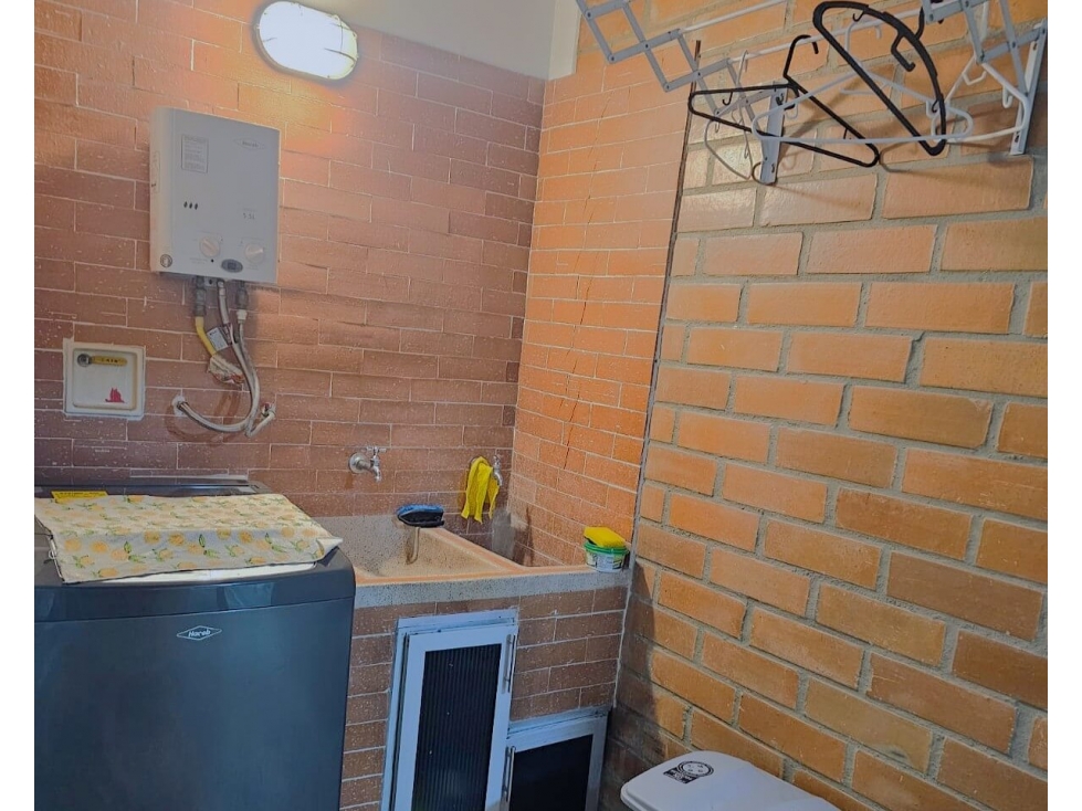 Apartamento En Venta En Exito De Colombia Medellín — foto 3
