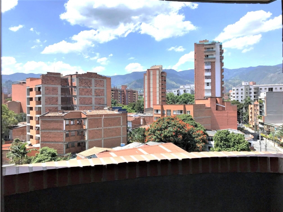 Apartamento En Arriendo 2do Parque Laureles Medellín — foto 6