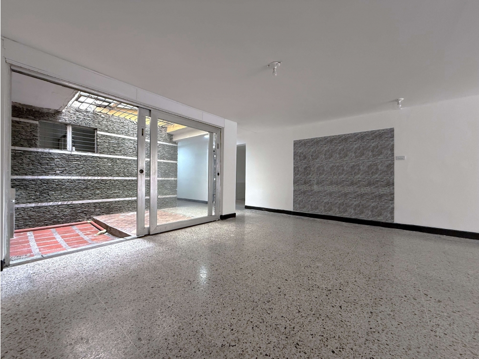 Casa en Arriendo Barrio Calasanz Medellín — foto 4