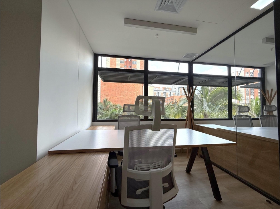 Oficina En Arriendo Los Colores Medellín Antioquia — foto 5
