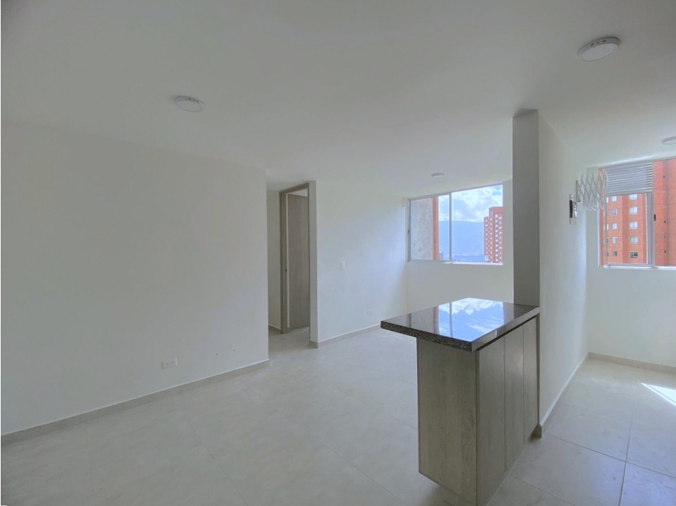 Apartamento en Arriendo Calasanz Parte Alta Medellín — foto 3