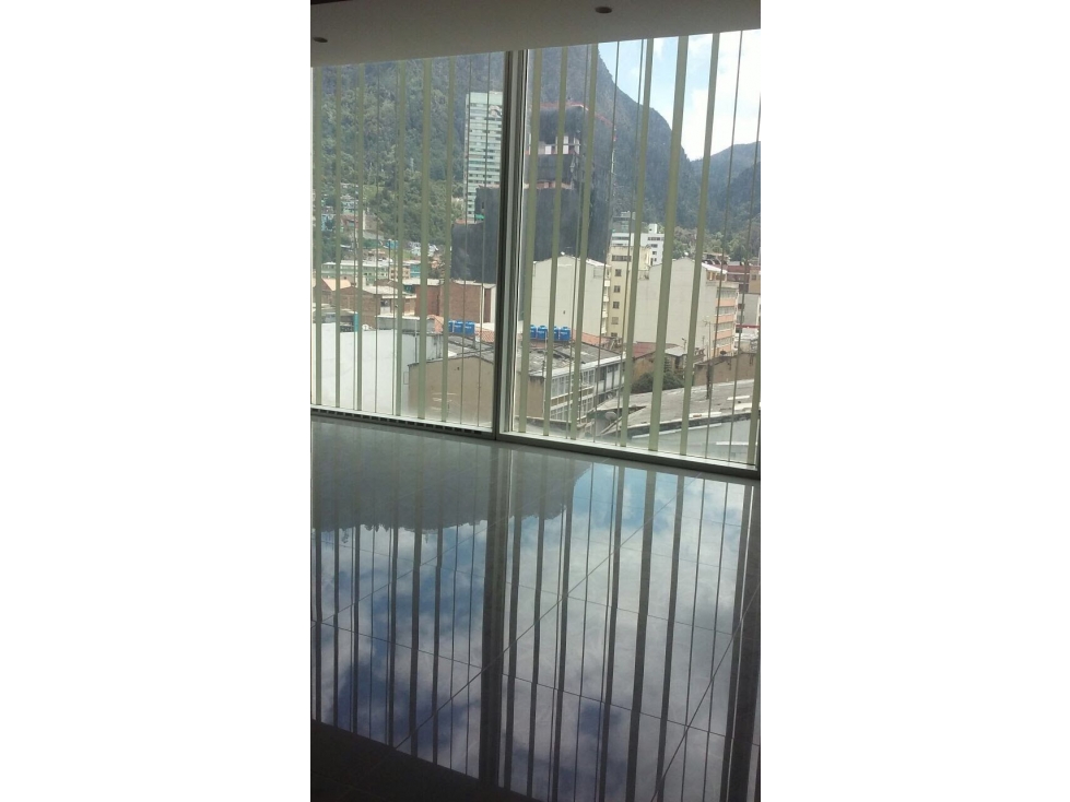 Venta de Oficina Centro de Bogotá D.C - 2