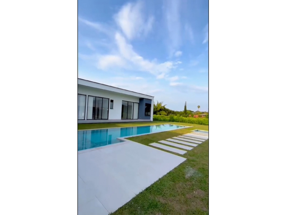 VENDO CASA CAMPESTRE EN CERRITOS