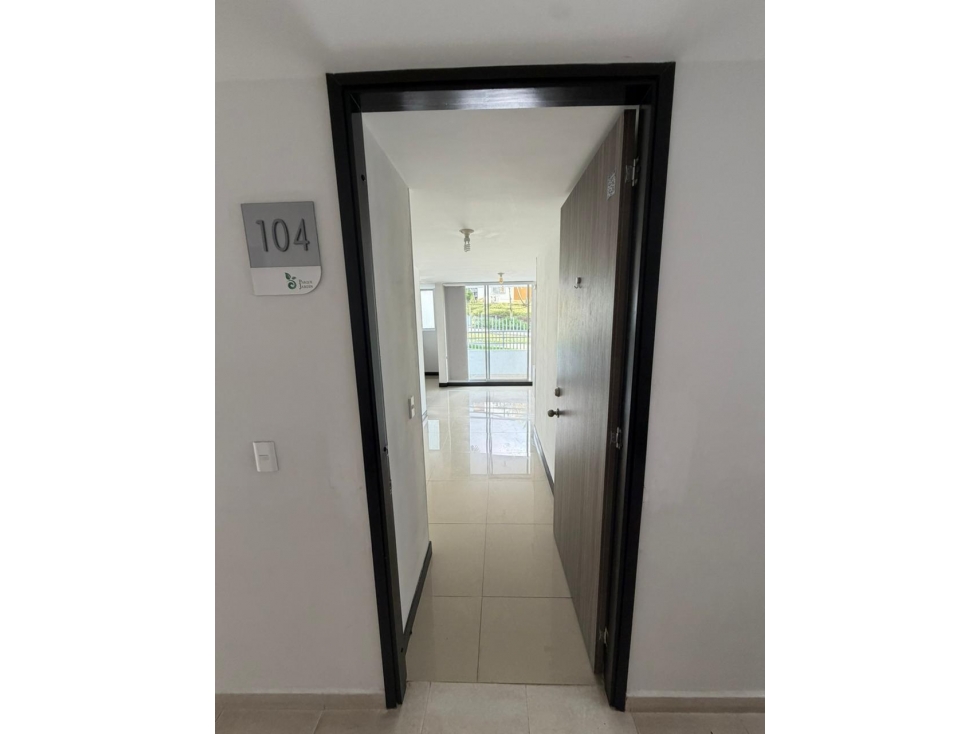VENDO APARTAMENTO SECTOR MOLIVENTO DOUEBRADAS