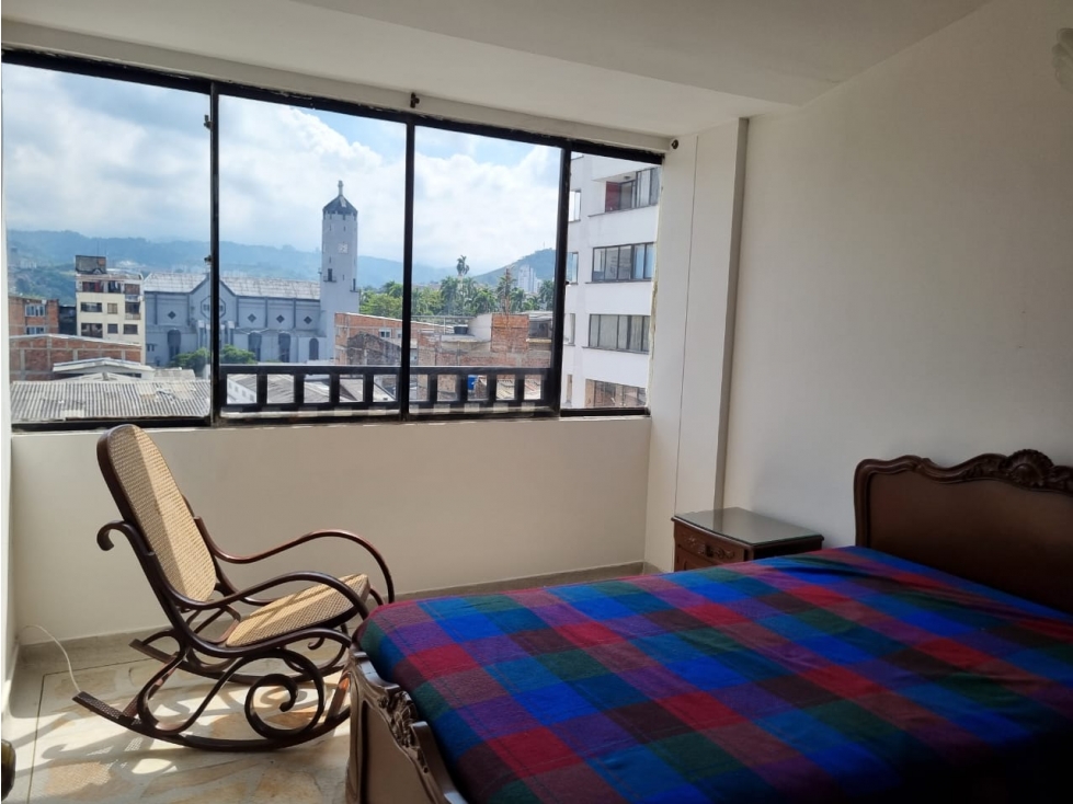 VENDO APARATAMENTO CENTRO DE PEREIRA MUY AMPLIO Y BIEN UBICADO — foto 5