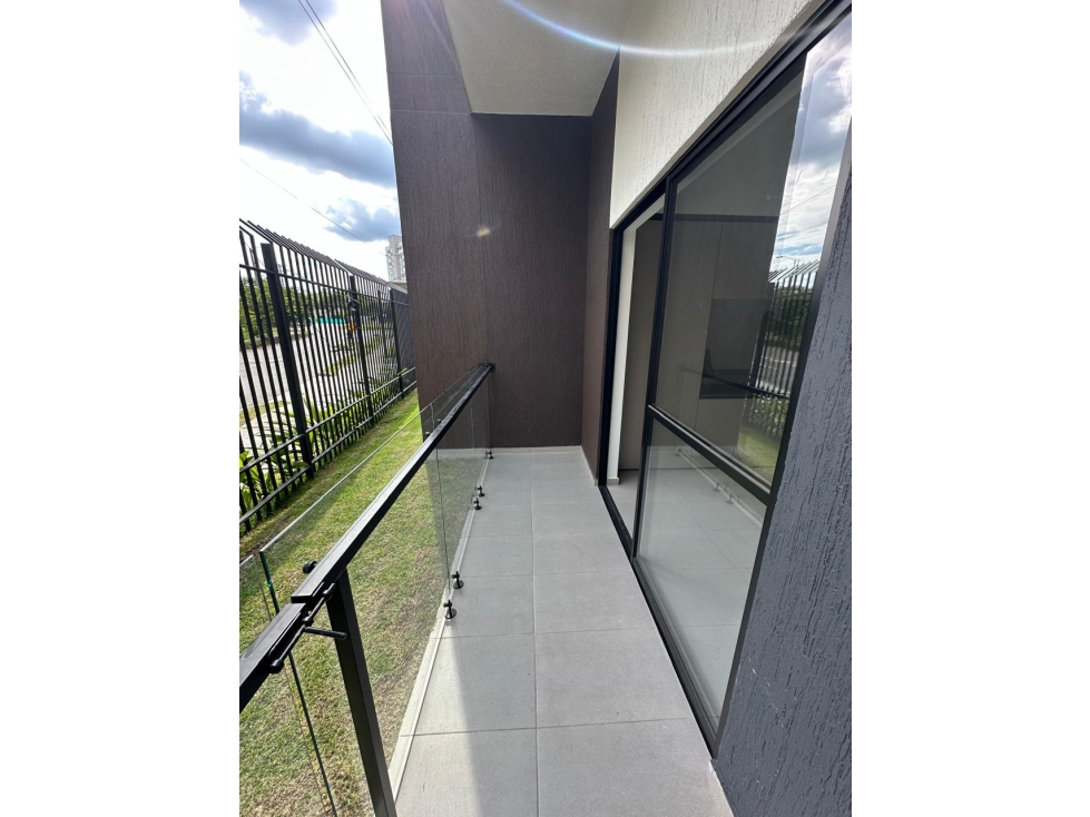 VENDO APARTA ESTUDIO DOSQUEBRADAS CIUDAD NATURA