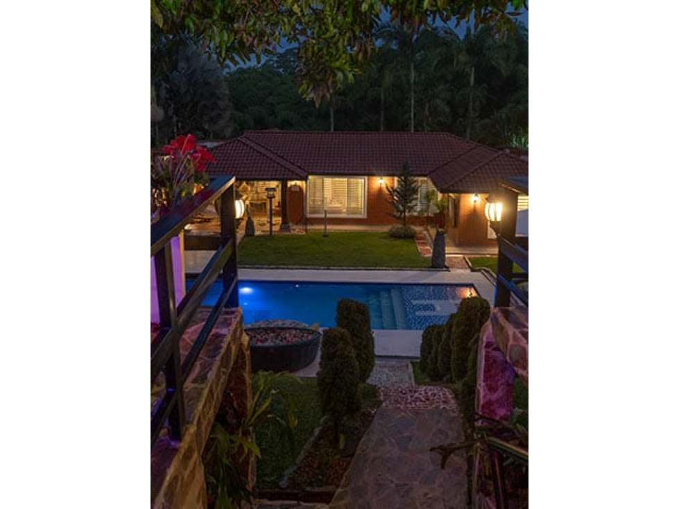 VENDO HERMOSA CASA EN SECTOR EL TIGRE CERRITOS — foto 2