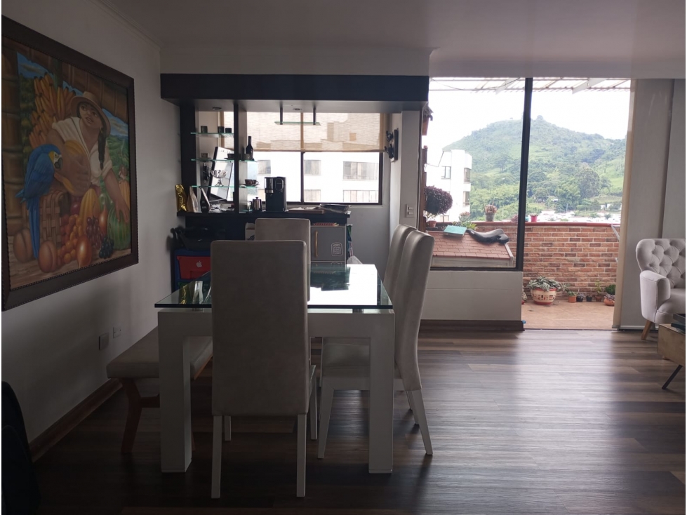 VENDO APARTAMENTO EN LA REBECA PEREIRA