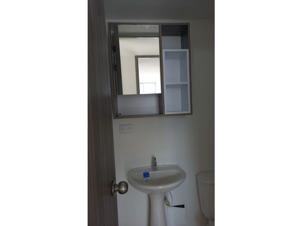 VENDO APARTAMENTO SECTOR CONDINA PEREIRA — foto 4