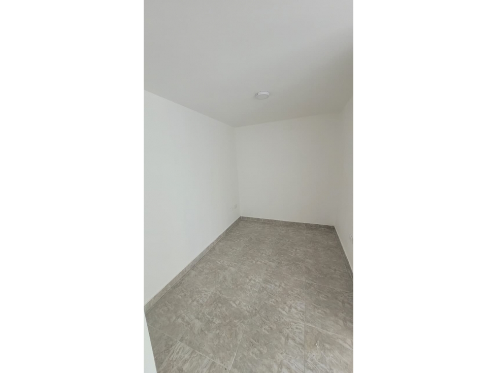 VENDO APARTAMENTO PRIMER PISO SERRANIAS PEREIRA — foto 4