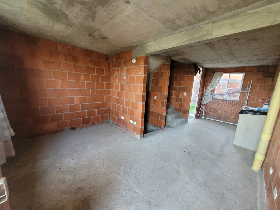 CASA VEHICULAR EN VENTA, BARRIO MANZANARES - POBLADO CAMPESTRE - 3