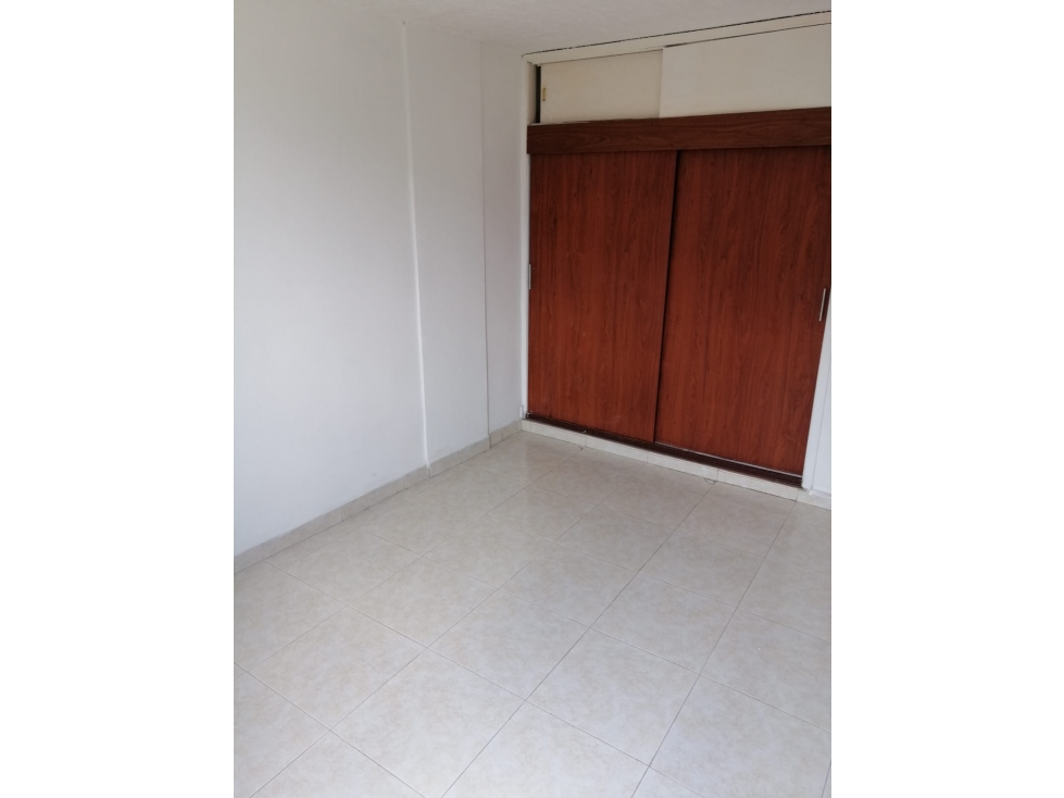 VENDO APARTAMENTO EN COLSEGUROS ANDES PISO 3 — foto 3