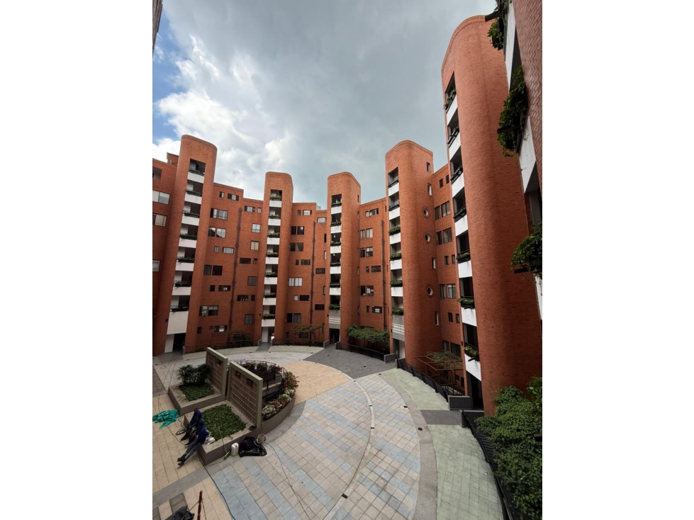 APARTAMENTO DUPLEX EN VENTA FULL ACABADOS AL OESTE DE CALI PISO 3 — foto 2