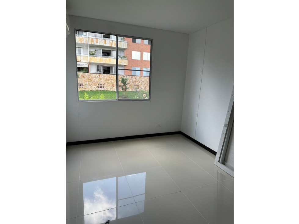 SE VENDE HERMOSO APARTAMENTO EN PANCE DE133 MTS — foto 3