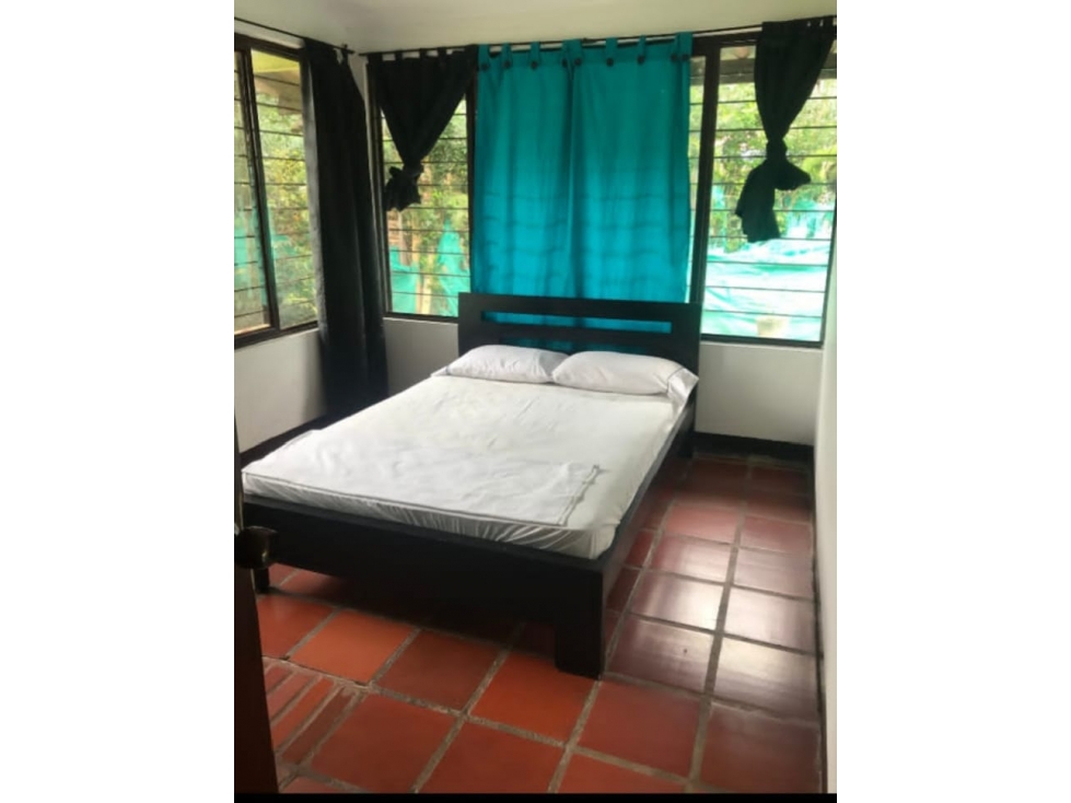 VENDO HERMOSA CASA CAMPESTRE EN ROZO (VALLE) CL - 6
