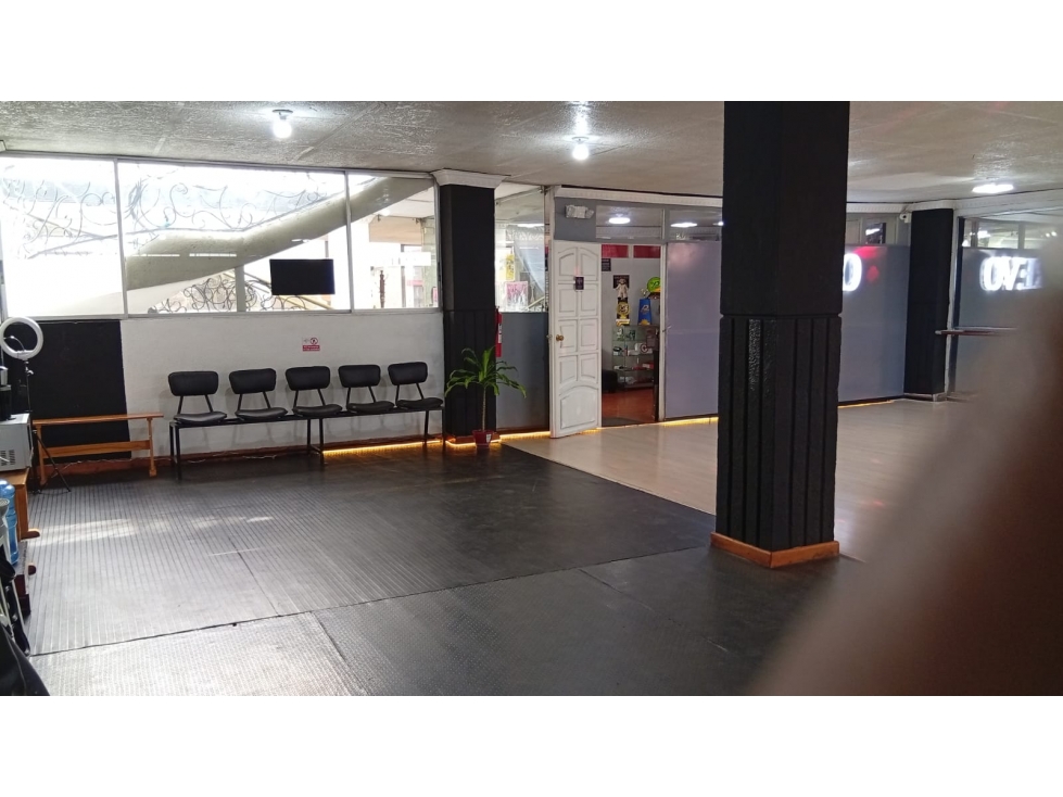 Villaflora, Local Comercial en Renta, 190m2