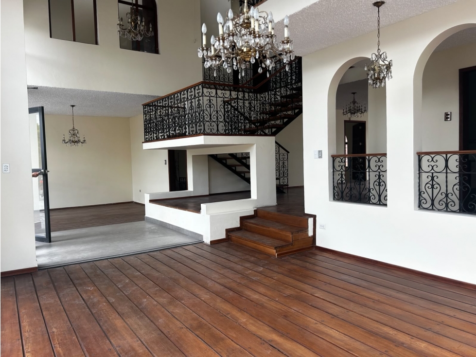 Los Chillos,San Rafael, Hermoso Local en Renta, 360m2 — foto 2