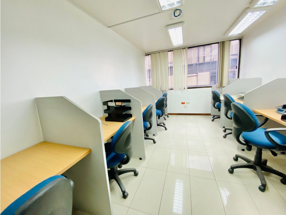 Iñaquito, Oficina en Venta, 139m2, 8 Ambientes — foto 4