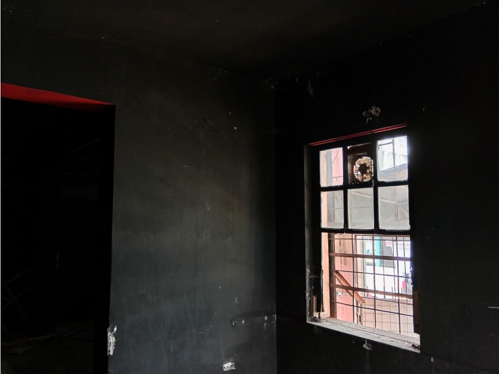 La Mariscal, Local Comercial en Renta, 120m2, 3 Ambientes - 2