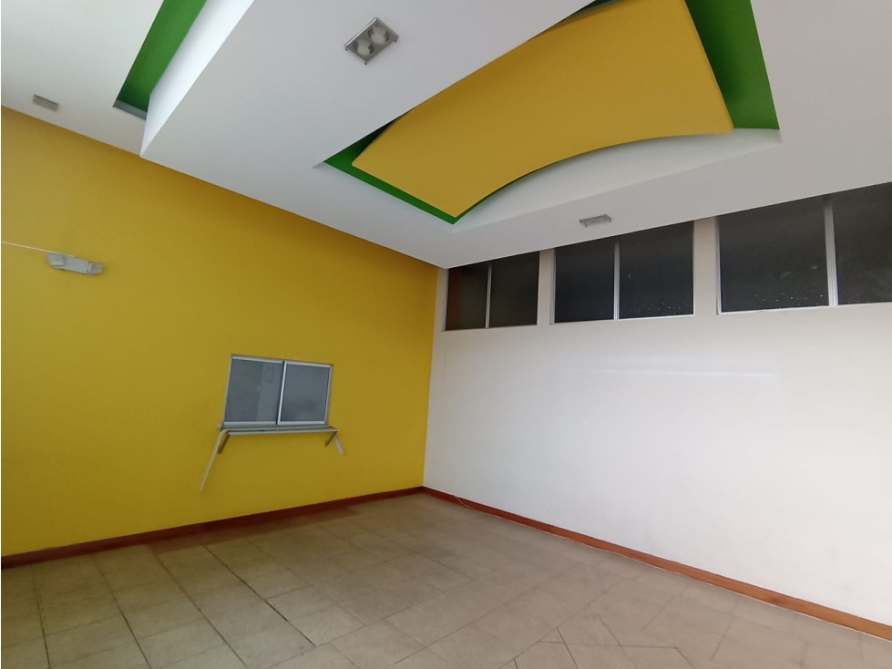 Galo Plaza, Galpón en Renta, 4603,50m2, 2 Pisos - 1