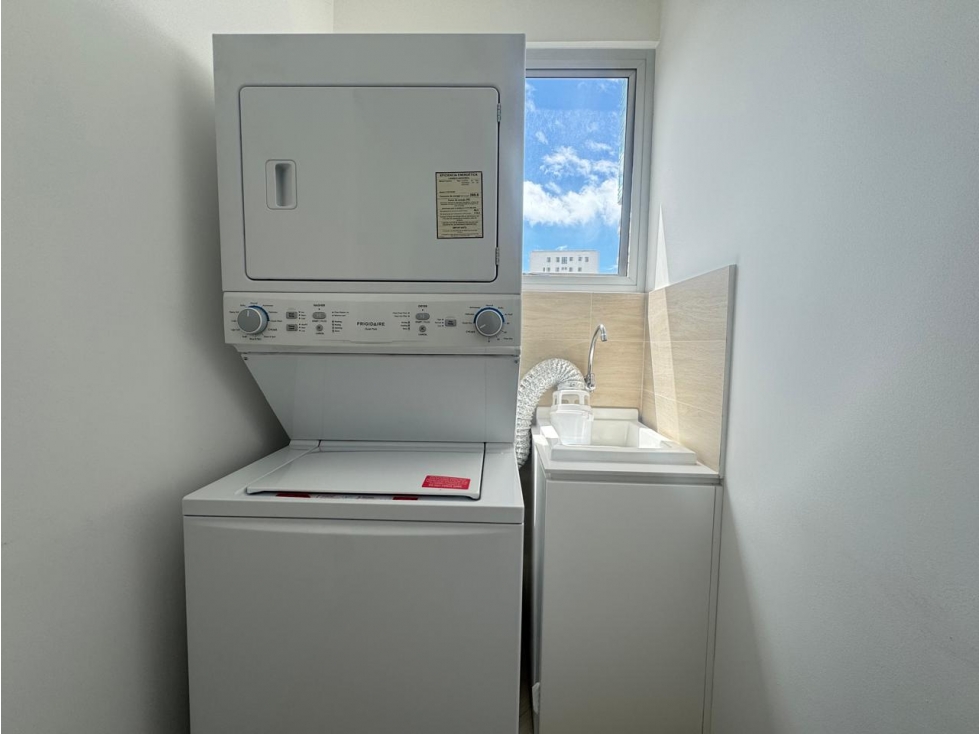 González Suárez, Departamento Amoblado en Renta, 97m2, 2 Habitaciones - 5