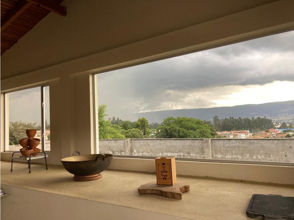 Valle de Los Chillos, San Rafael terreno 2300m2 y casa