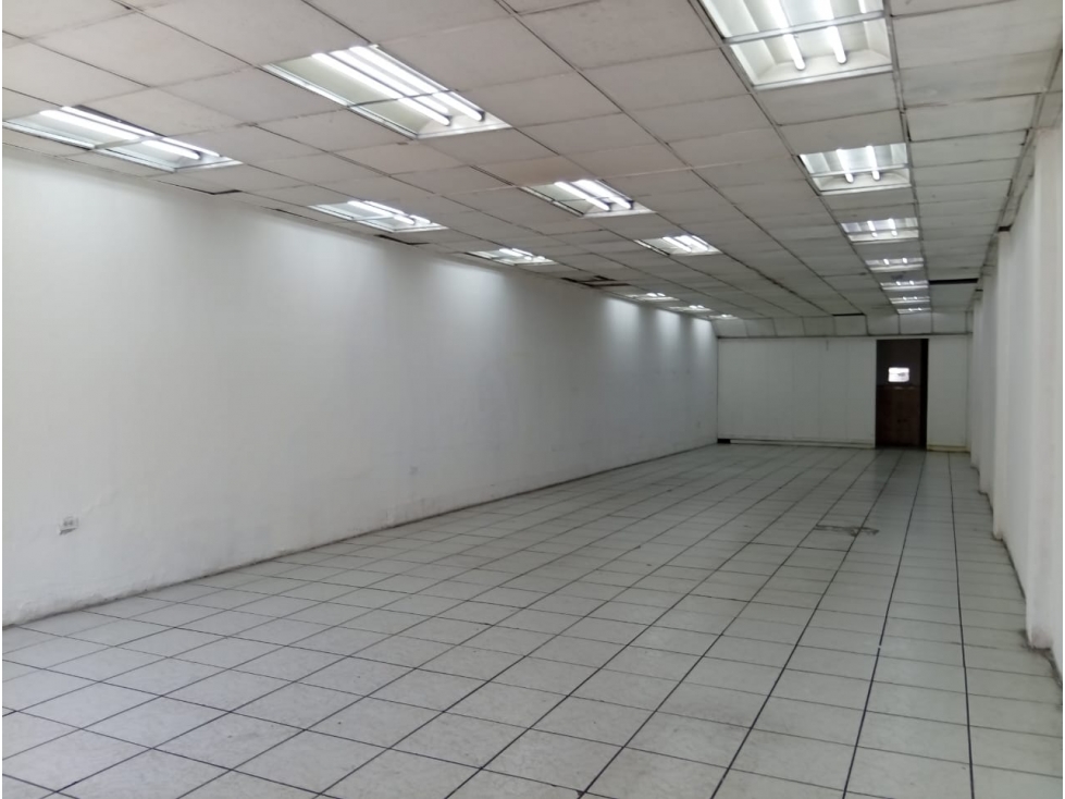 Villaflora, Local Comercial en Renta, 150m2 - 2