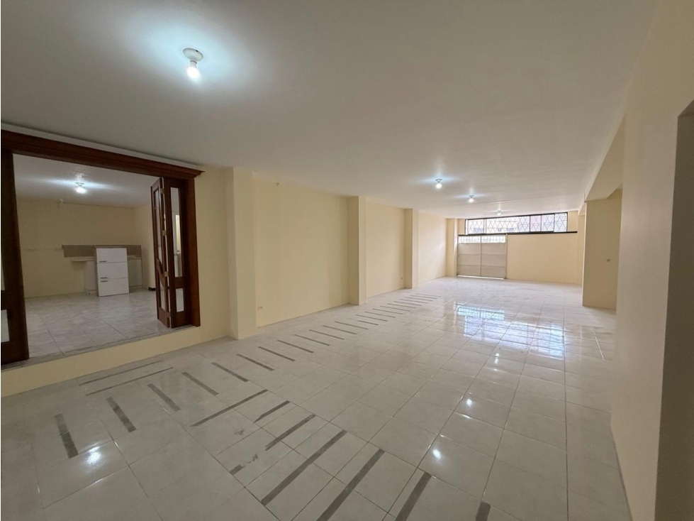 El Eden, Bodega,oficina en Renta, 360m2 - 3