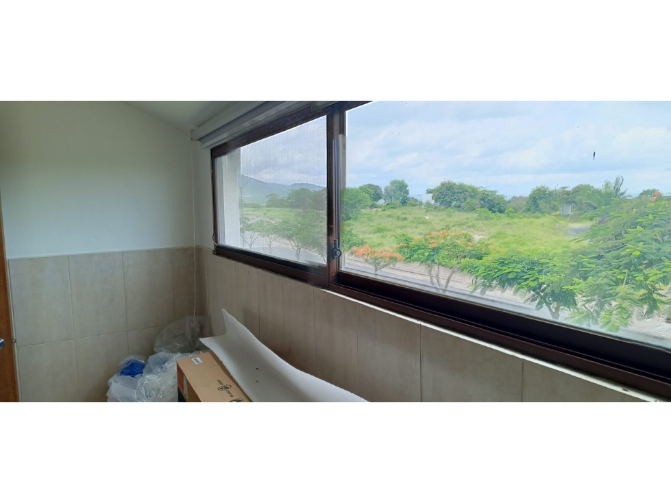 Manabí, Hermosa Casa en Venta, 206m2 - 5