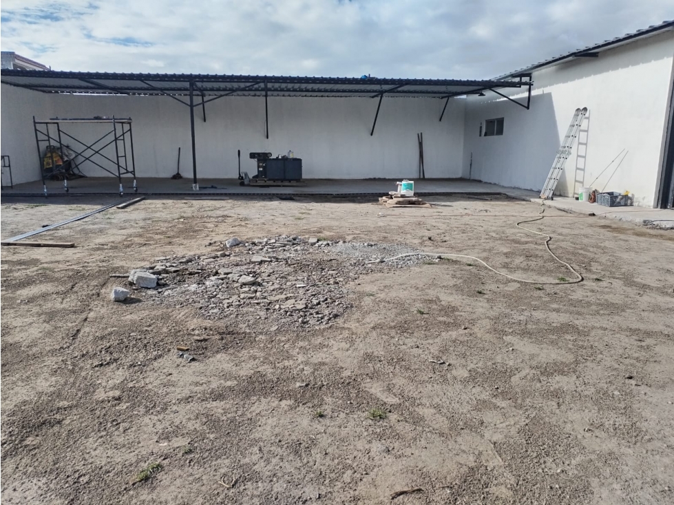 Carapungo, de Oportunidad Terreno en renta, 520m2 - 1