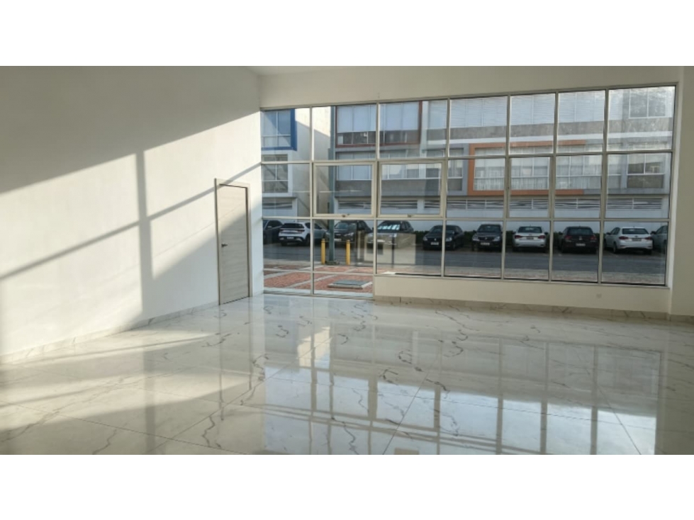 Samborondón, Hermoso Local Comercial en Renta, 336m2