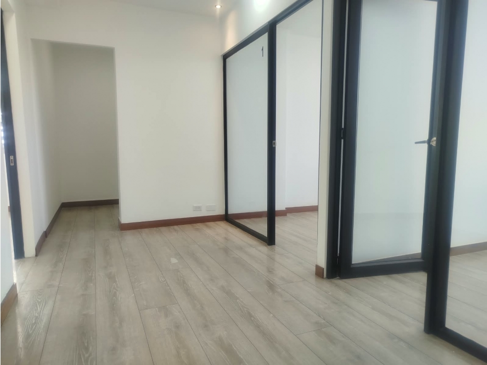 El Batan , Oficina en Renta, 85m2 Edif.Corporativo — foto 3