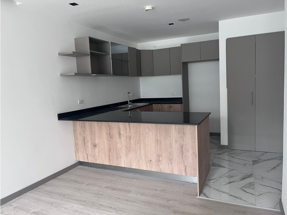 Venta, Granda Centeno, Penthouse, 3 habitaciones, cerca al Megamaxi. — foto 6