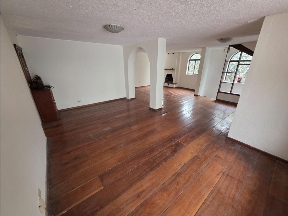 Granda Centeno, Casa en Venta, 394m2 con 2 amplios departamentos — foto 4