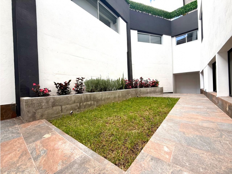 Ponceano Venta departamento 3 dormit., Patio, 2 parqueaderos, 123 m2 — foto 2