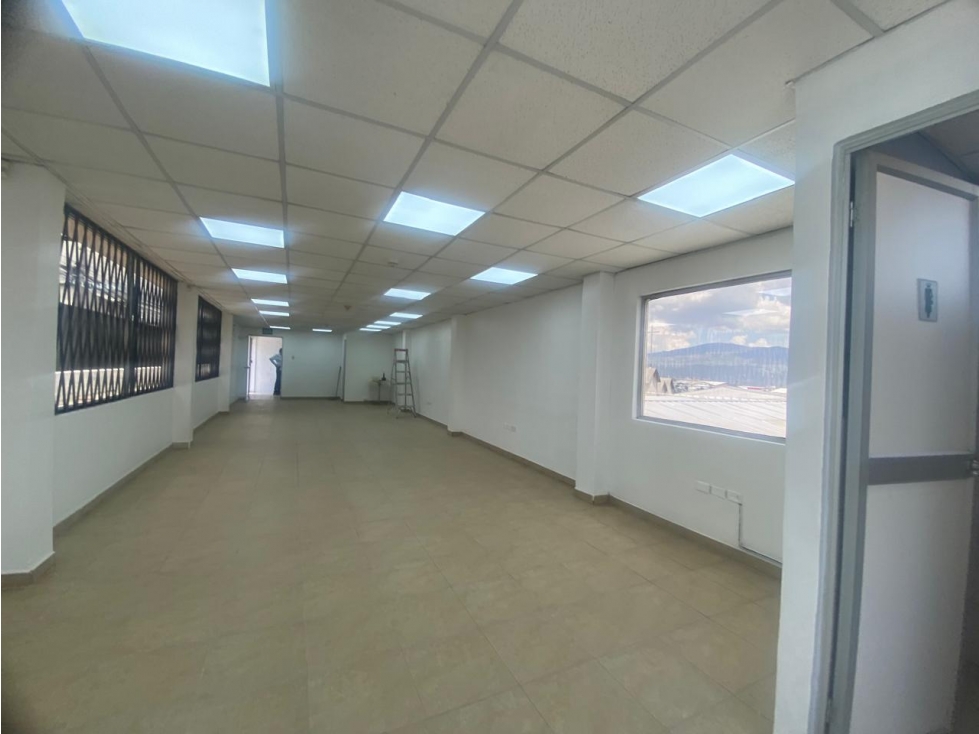 Eloy Alfaro, Galpón en Renta@, 775m2, 2 Ambientes — foto 2