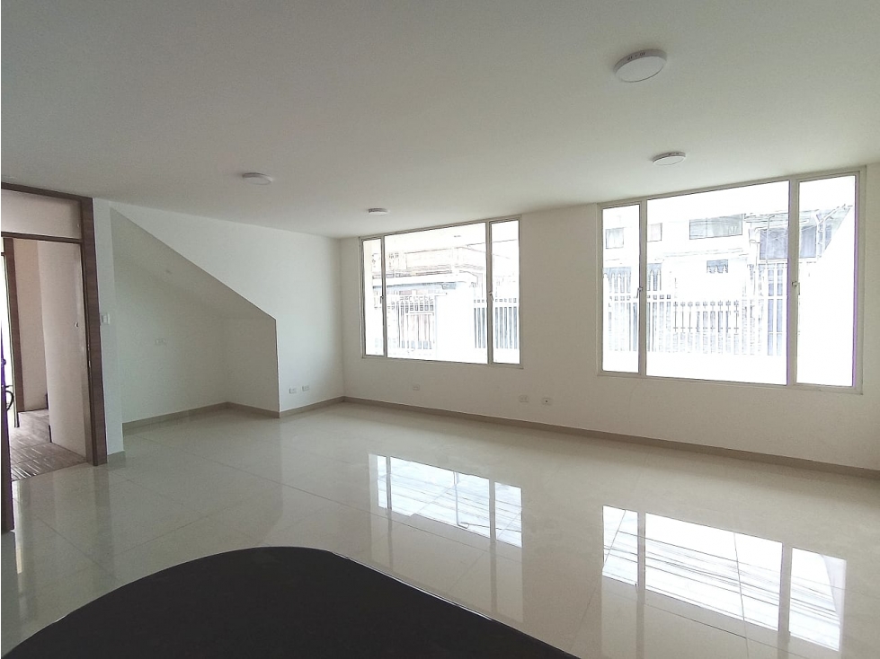 Pusuqui, Departamento en Venta, 138m2, 3 Habitaciones — foto 2