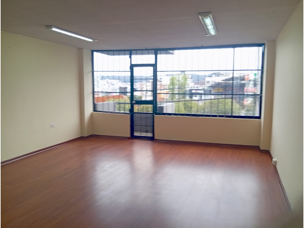 Rumipamba, Oficina en Renta, 45m2 - 1
