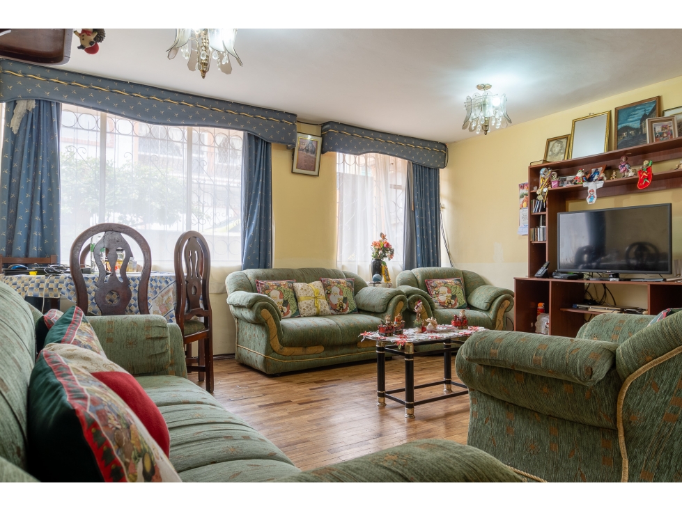 El Pintado, Casa Rentera en Venta, 393m2, 4 Departamentos