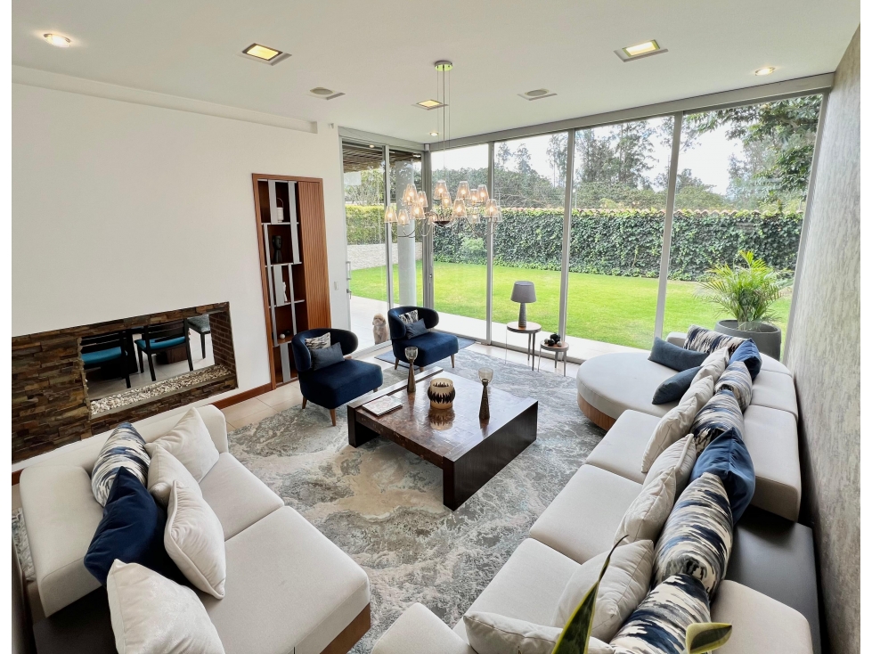 Cumbaya, Casa en Venta, 398 m2, 3 Habitaciones, 4 Baños — foto 2