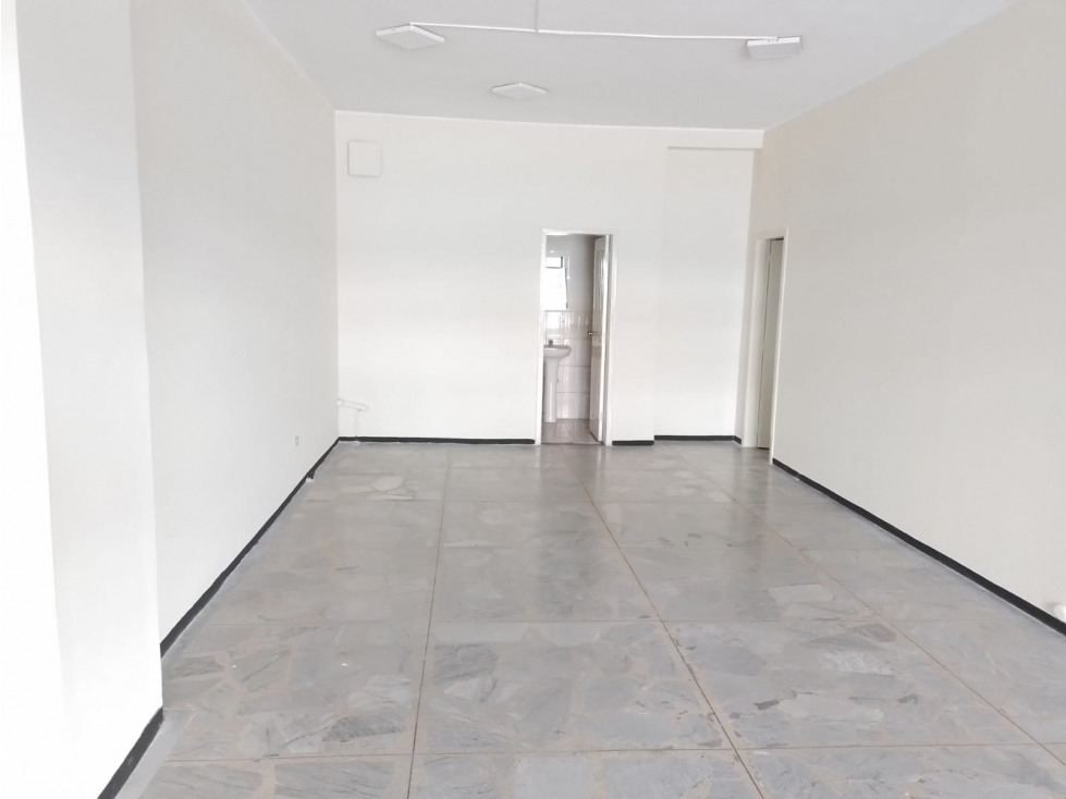 La Carolina, Local Comercial en Venta, 68m2, 2 Ambientes - 2